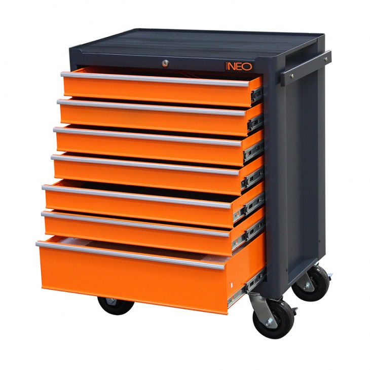 Metal tool outlet chest